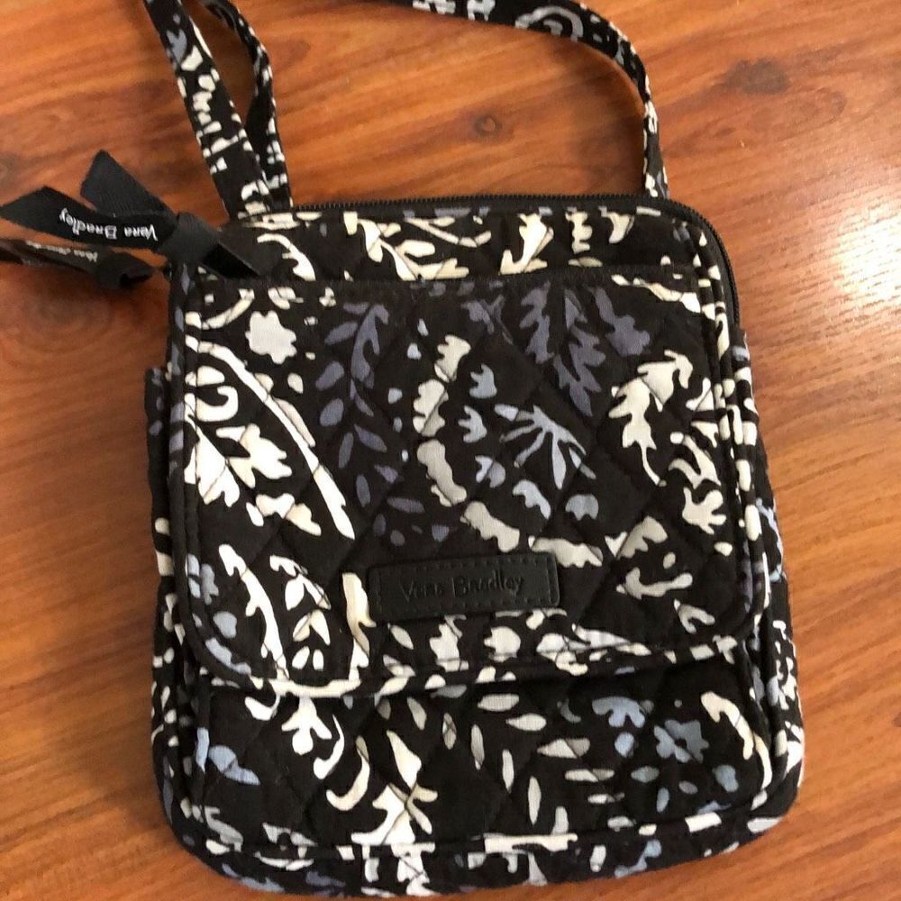 Vera Bradley Black, white and gray paisley Crossbody bag hipster